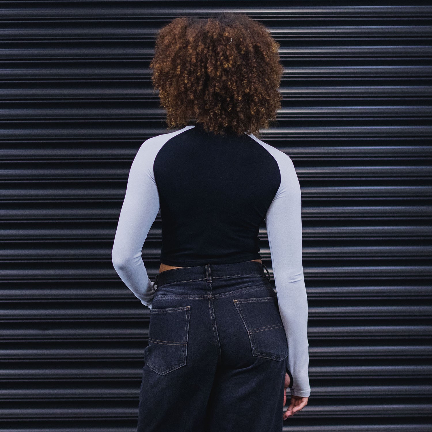 DNBA Long-sleeve Crop Top - Black