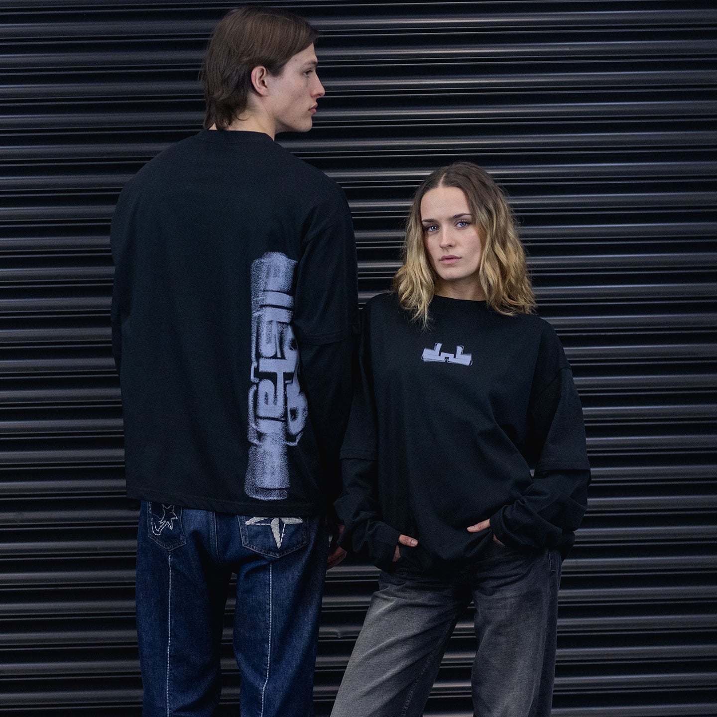 Shaken Long-sleeve Tee