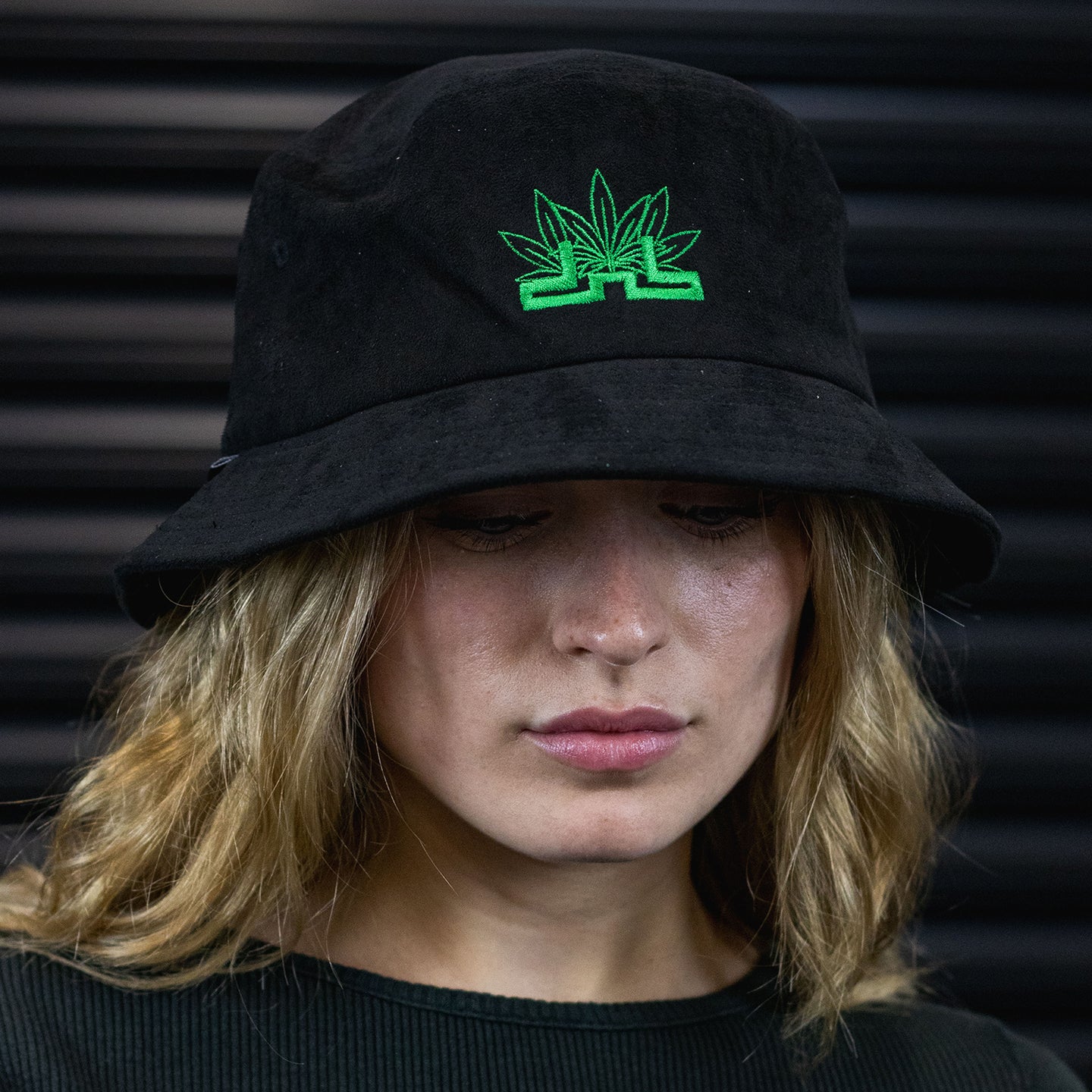 Suede Bucket Hat - Amsterdam
