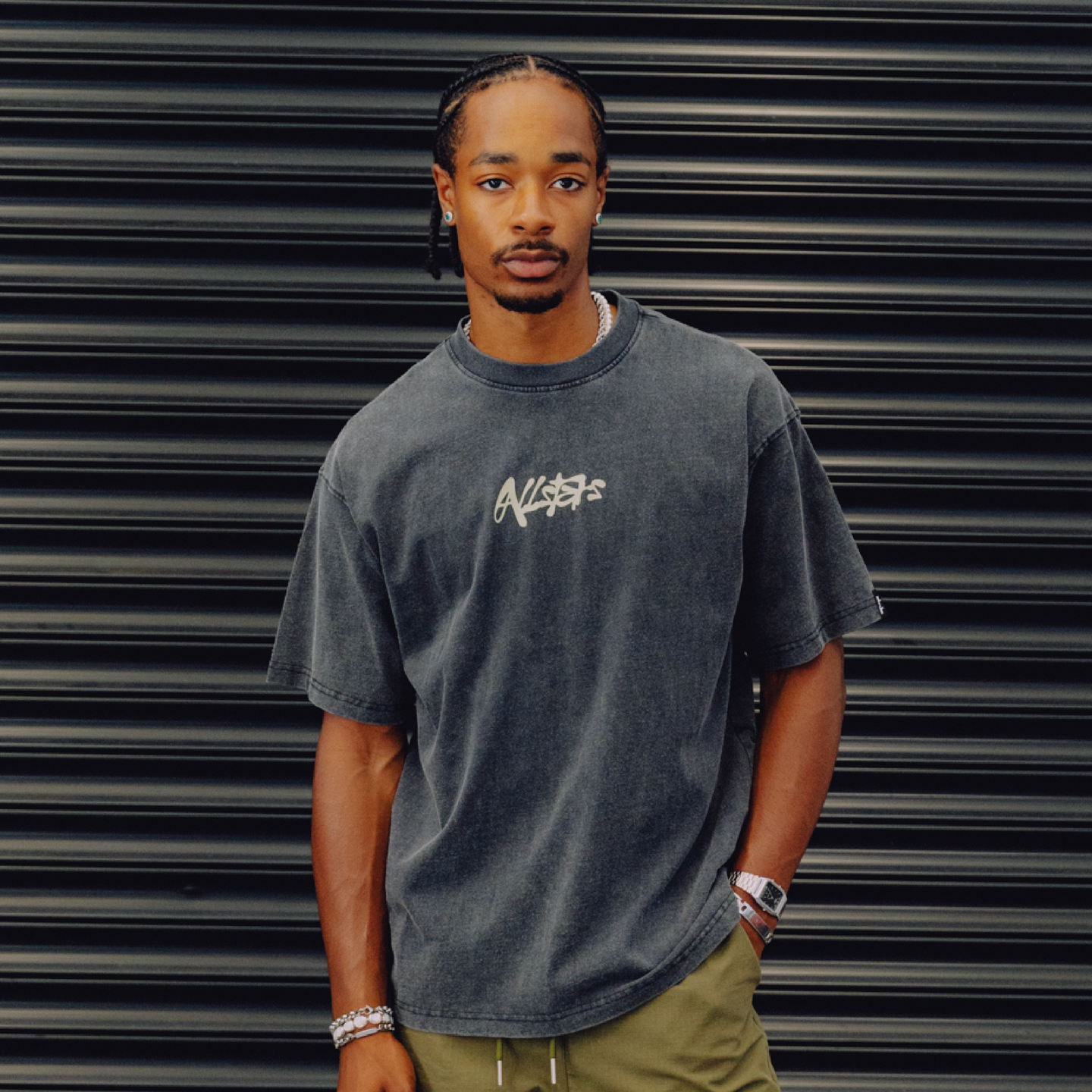 Spiral Dragon Tee - Black